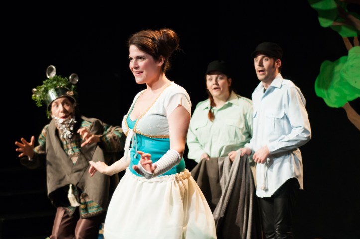 The Princess (Chantal Tokarsky) being the center of the universe in LE PROJET TURANDOT.   Photo by Martin Cadieux.