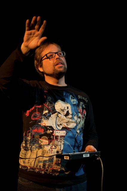 disappear_0006_credEmilyCooper